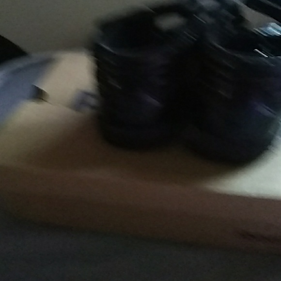 High top Reebok - Picture 3 of 3